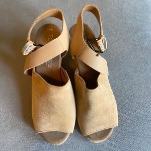 TOMS Wedge Heel